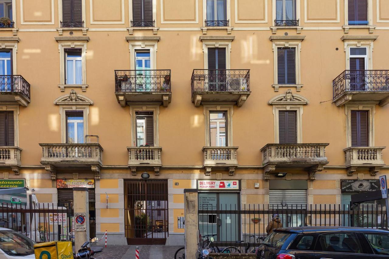 New Apartment In Downtown Close To Duomo Милан Экстерьер фото